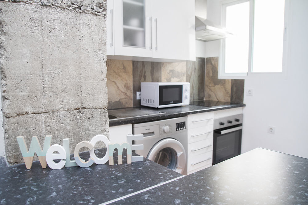 Apartamentos Malaga Centro Hernan Ruiz De 4 A 8 Personas Exterior photo