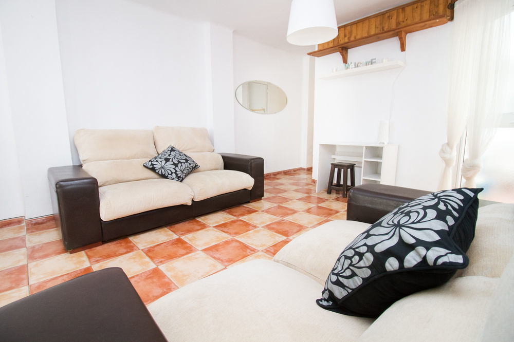 Apartamentos Malaga Centro Hernan Ruiz De 4 A 8 Personas Exterior photo